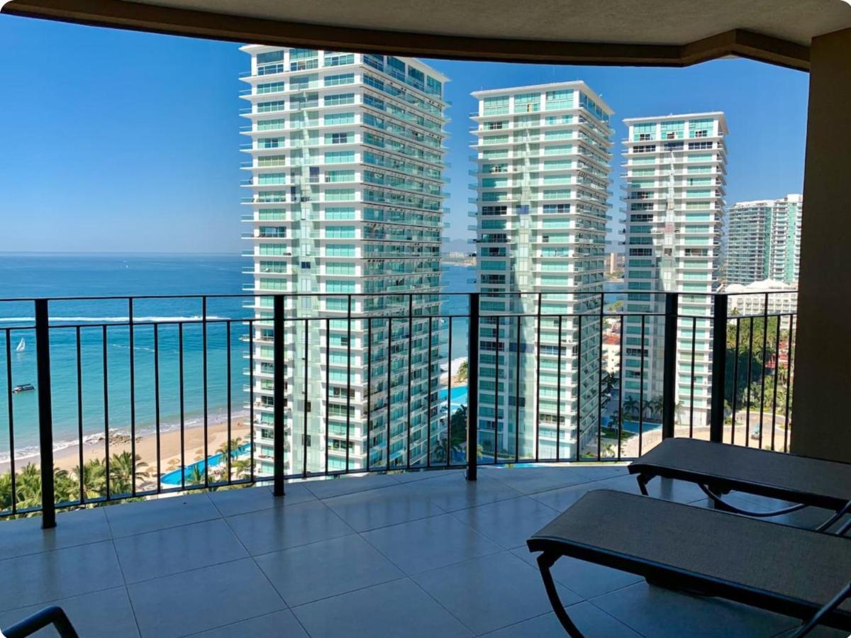 Apartamentos Grand Venetian Puerto Vallarta Kültér fotó