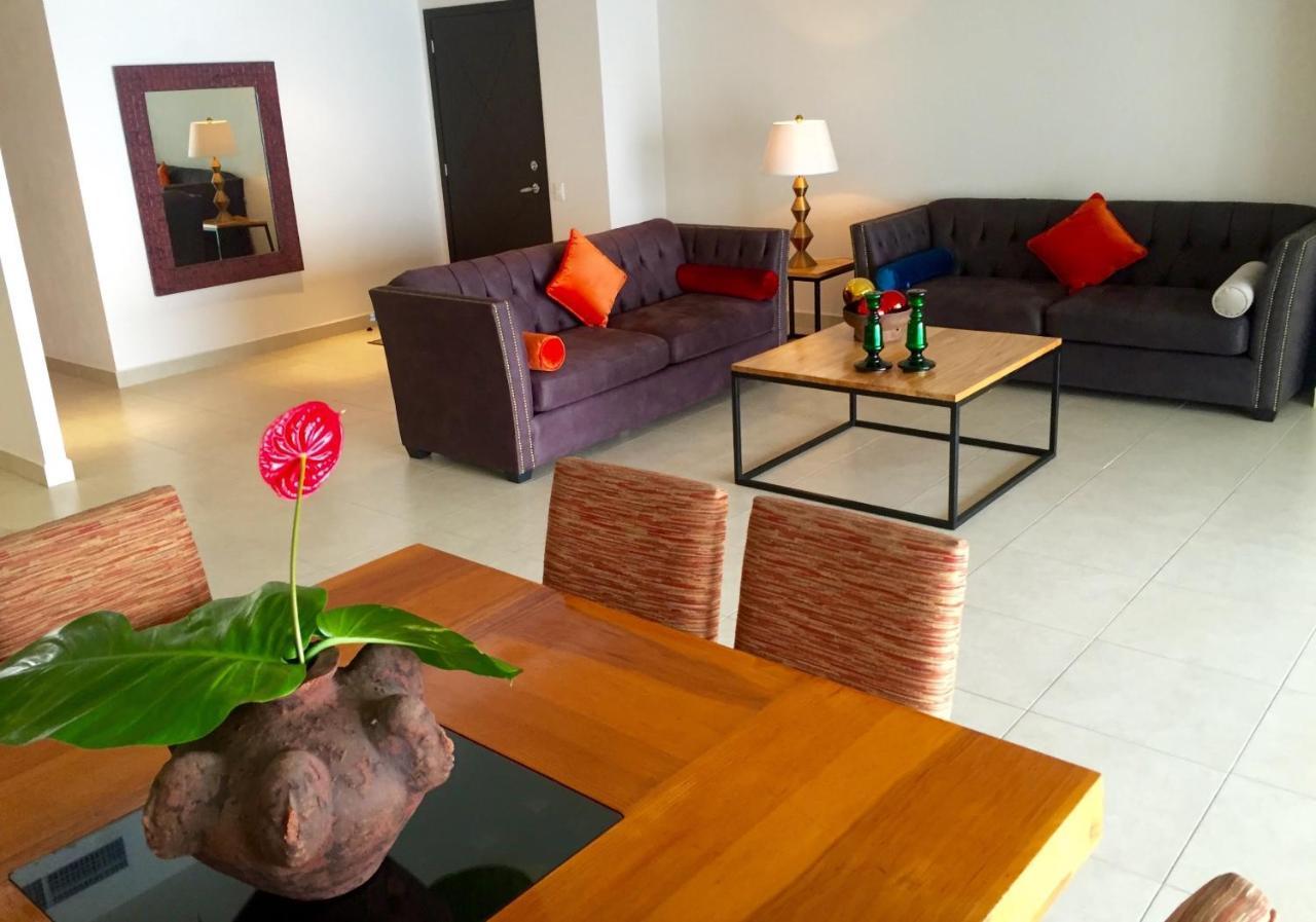 Apartamentos Grand Venetian Puerto Vallarta Kültér fotó