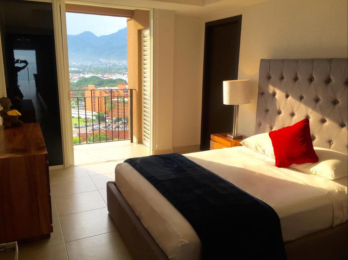 Apartamentos Grand Venetian Puerto Vallarta Kültér fotó