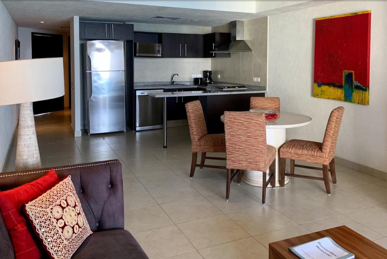 Apartamentos Grand Venetian Puerto Vallarta Kültér fotó